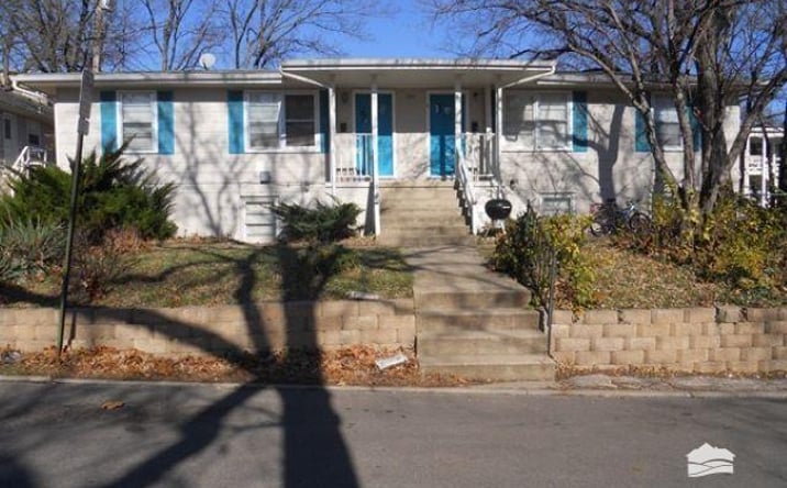 Pictures of Multifamily property located at 1224 Pomeroy, Manhattan, KS 66502 for sales - image #1