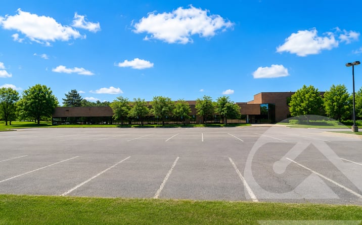 Pictures of Office property located at 5225 Auto Club Dr, Dearborn, MI 48126 for sales - image #1