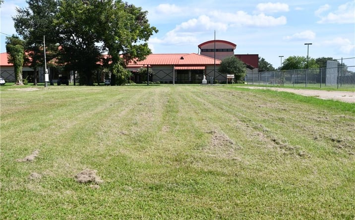 Pictures of Land property located at 517 Lake St, Westlake, LA 70669 for sales - image #1