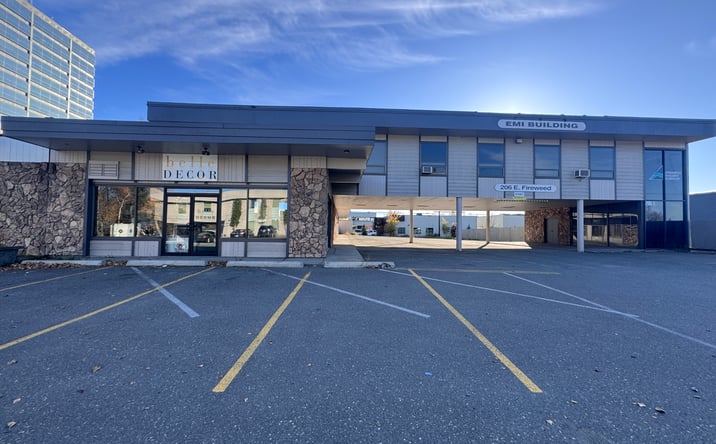 Pictures of Retail, Office, Mixed Use property located at 206 W Fireweed Ln, Anchorage, AK 99503 for sales - image #1