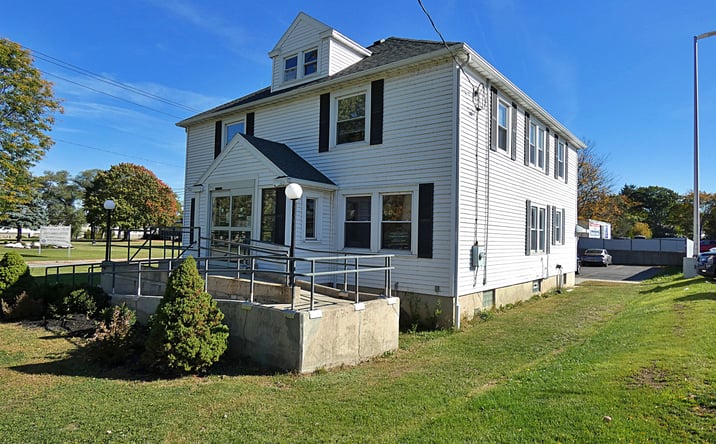 Pictures of Office property located at 6122 South Park Ave, Hamburg, NY 14075 for sales - image #1