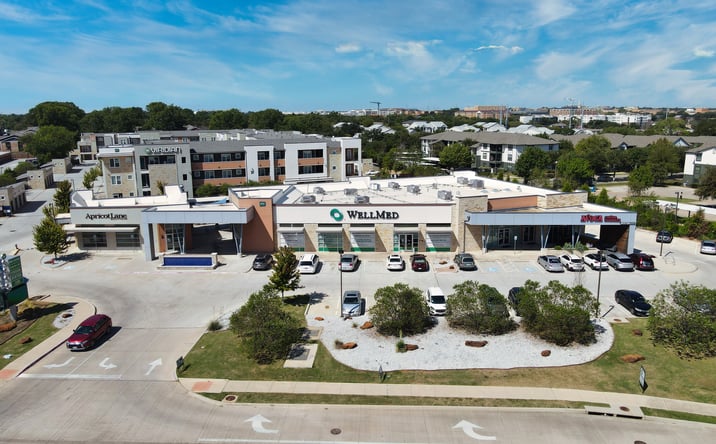 Pictures of Retail property located at 500 Fort Worth Dr., Denton, TX 76201 for sales - image #1
