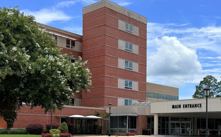Pictures of Senior Living property located at 1144 N Road St, Elizabeth City, NC 27909 for sales - image #1