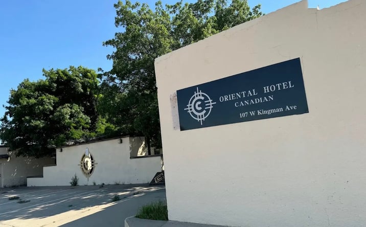 Pictures of Hospitality property located at 107 W Kingman Ave, Canadian, TX 79014 for sales - image #1