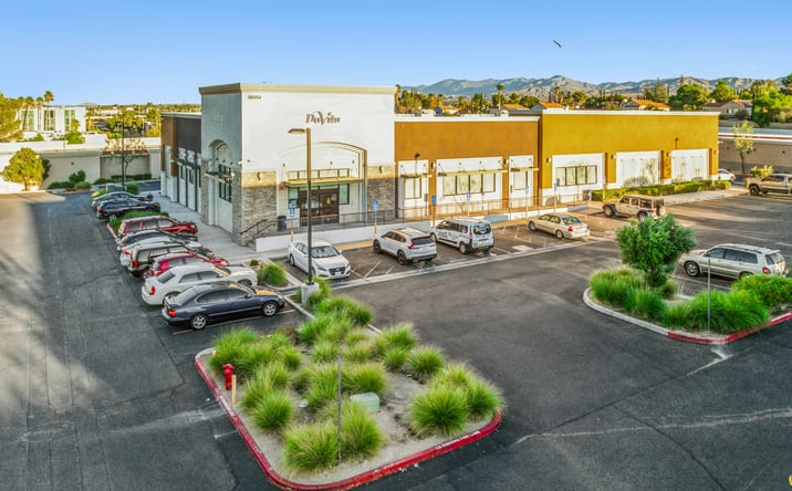 Pictures of Office, Retail property located at 38454 5th St W, Palmdale, CA 93551 for sales - image #1