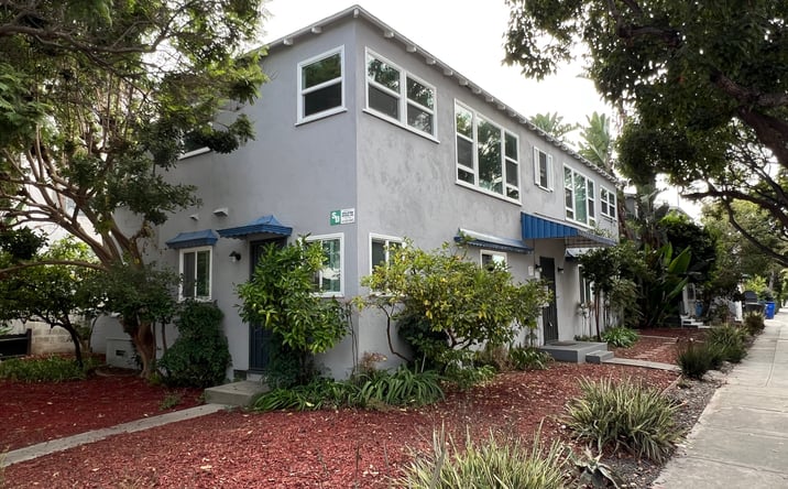Pictures of Multifamily property located at 1930 Arizona Ave, Santa Monica, CA 90404 for sales - image #1