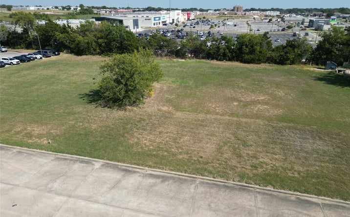 Pictures of Land property located at 1302 Brookview Drive, Ardmore, OK 73401 for sales - image #1
