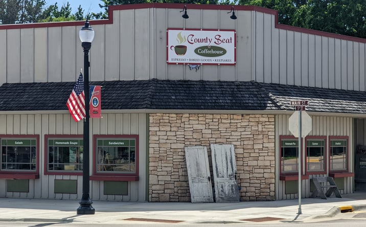 Pictures of Hospitality, Retail property located at 1 5th St W, Mantorville, MN 55955 for sales - image #1