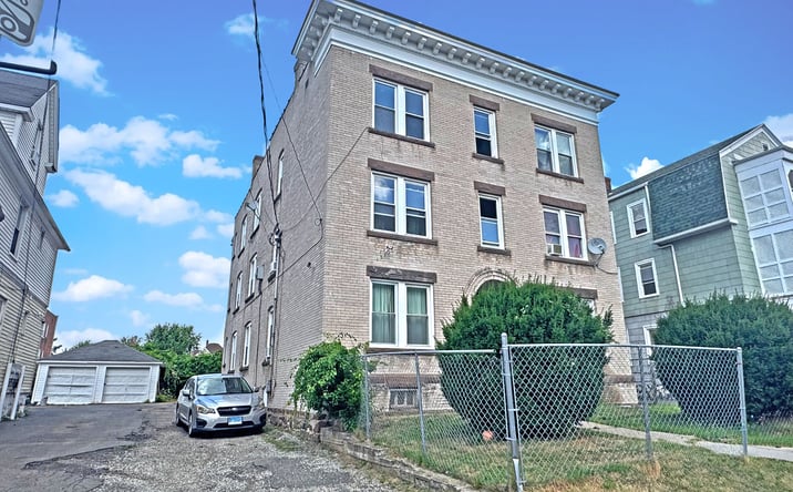 image of property at 66 STANDISH ST Hartford CT 06114-2649