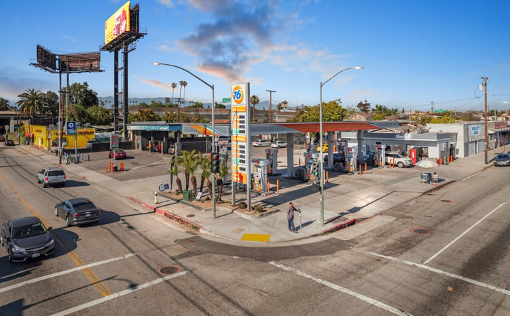 Pictures of Retail property located at 3915 E Olympic Blvd, Los Angeles, CA 90023 for sales - image #1