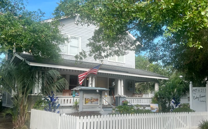 Pictures of Retail, Office, Mixed Use property located at 211 N. Howe St., Southport, NC 28461 for sales - image #1