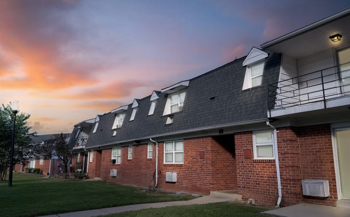 Pictures of Multifamily property located at 707 Nottingham Rd, Baltimore, MD 21229 for sales - image #1