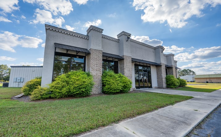 Pictures of Office, Retail property located at 1205 w parker st, Baxley, GA 31513 for sales - image #1