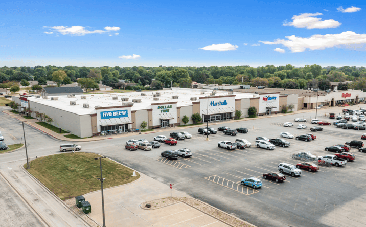 image of property at 1995 NATIONAL BLVD Galesburg IL 61401-1488