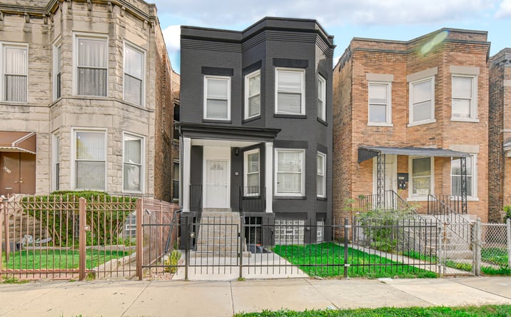 Pictures of Multifamily property located at 6415 S Evans Avenue, Chicago, IL 60637 for sales - image #1