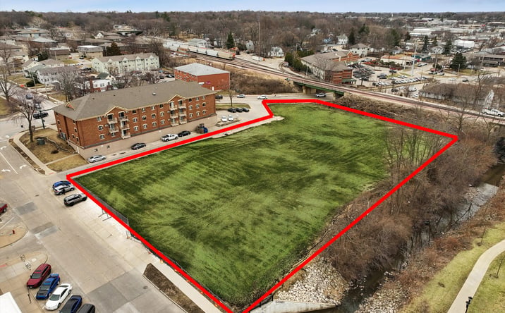 Pictures of Land property located at 305 E Prentiss St, Iowa City, IA 52240 for sales - image #1