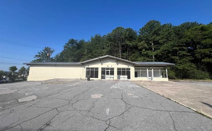Pictures of Retail property located at 194 Green Springs Highway, Birmingham, AL 35209 for sales - image #1