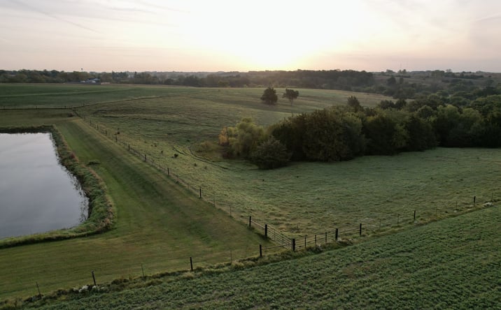 Pictures of Land property located at Highway R35 & 280th Avenue, Truro, IA 50257 for sales - image #1