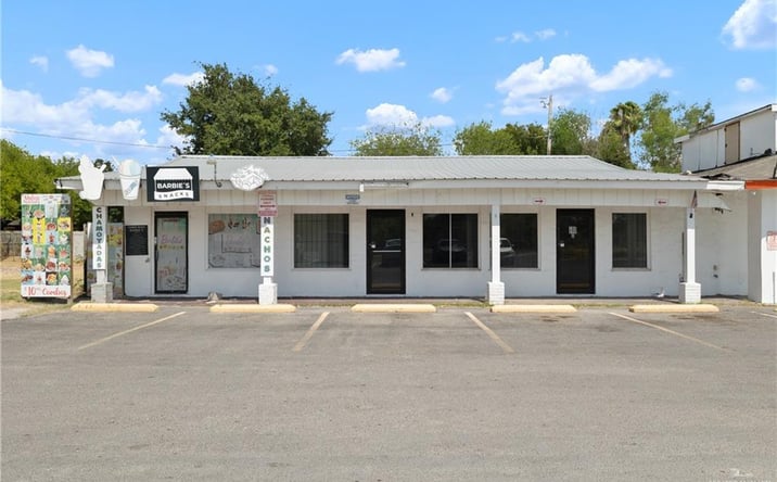 Pictures of Retail property located at 104 N Mayberry Road, Mission, TX 78573 for sales - image #1