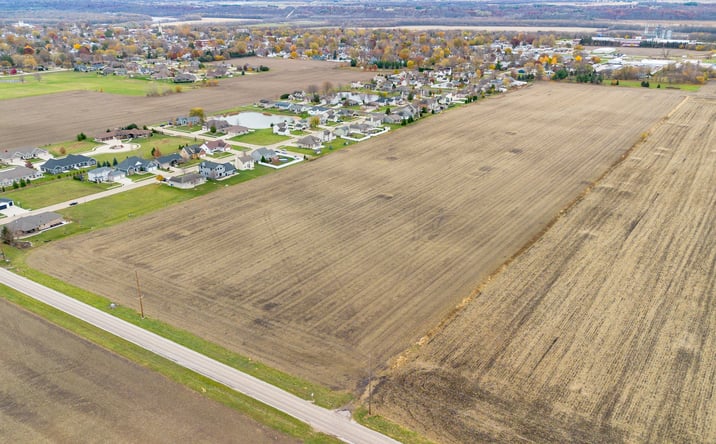 Pictures of Land property located at 0 Shooting Park Road, Peru, IL 61354 for sales - image #1