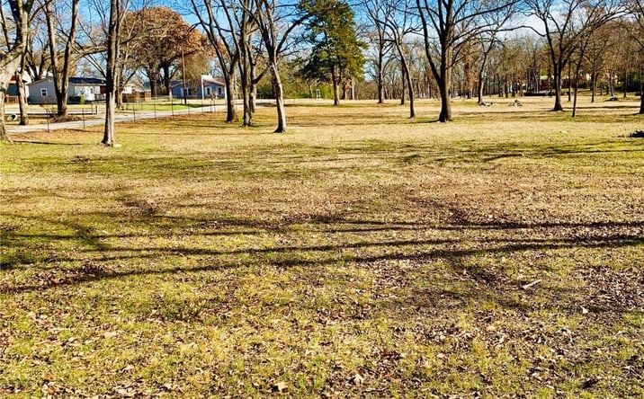 Pictures of Land property located at 3 Pear Street, Kingston, OK 73439 for sales - image #1