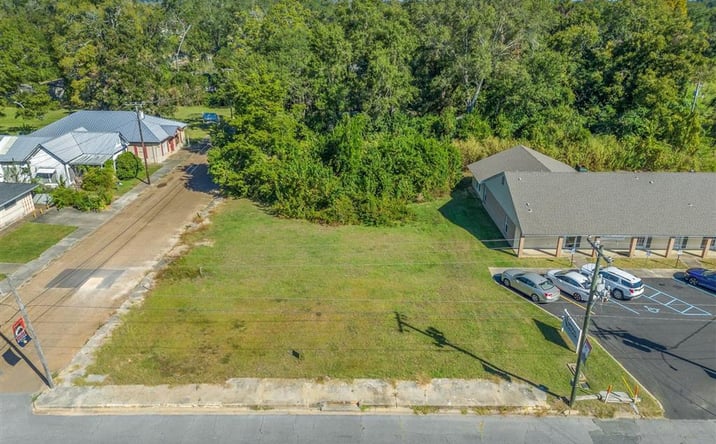 Pictures of Land property located at 116 W Port Street, DeRidder, LA 70634 for sales - image #1