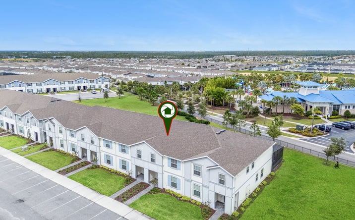 Pictures of Hospitality property located at 921 Paradise Dr, Davenport, FL 33897 for sales - image #1