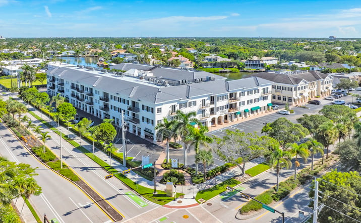 Pictures of Mixed Use, Office, Retail property located at 1400 Gulf Shore Blvd N, Naples, FL 34102 for sales - image #1