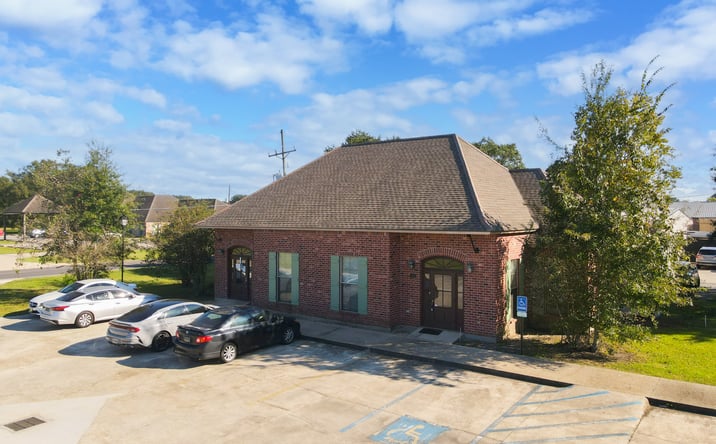 Pictures of Office property located at 1201 S Purpera Ave, Suites 601 & 602, Gonzales, LA 70737 for sales - image #1