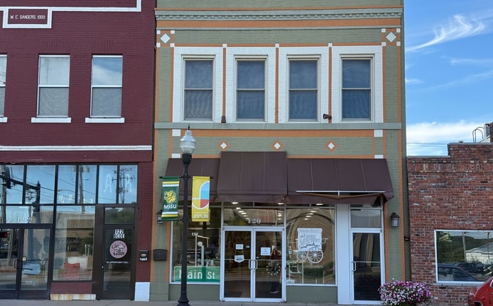 Pictures of Mixed Use, Multifamily, Retail property located at 120 S Main St, Joplin, MO 64801 for sales - image #1