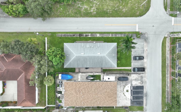 Pictures of Multifamily property located at 94-96 SE 3rd Ave, Deerfield Beach, FL 33441 for sales - image #1