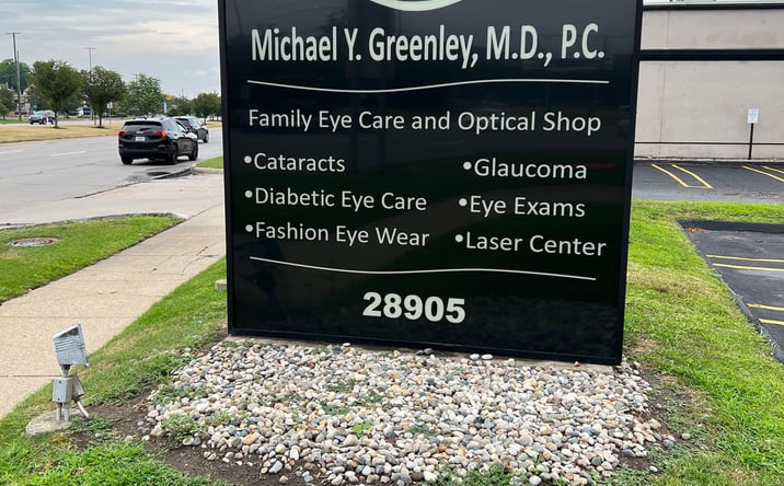 Pictures of Office, Retail property located at 28905 Northwestern Hwy, Southfield, MI 48034 for sales - image #1