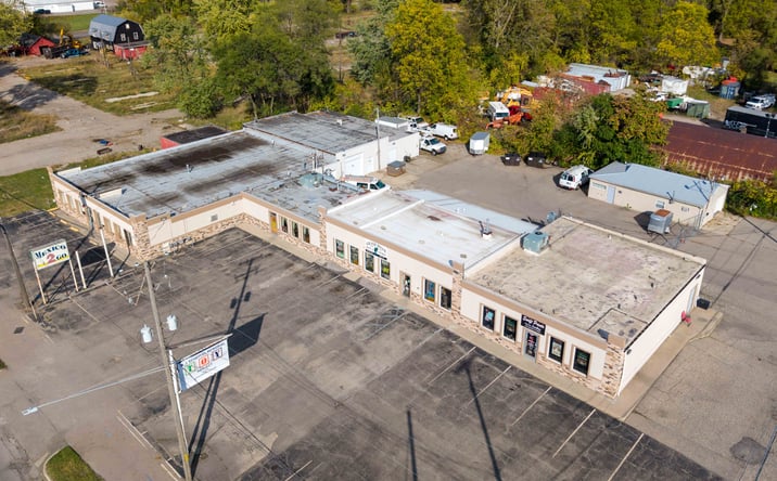 Pictures of Retail property located at 16991 Old U.S. 27, Lansing, MI 48906 for sales - image #1