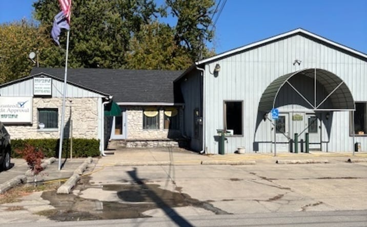 Pictures of Retail property located at 1120 Vine St, Noblesville, IN 46060 for sales - image #1