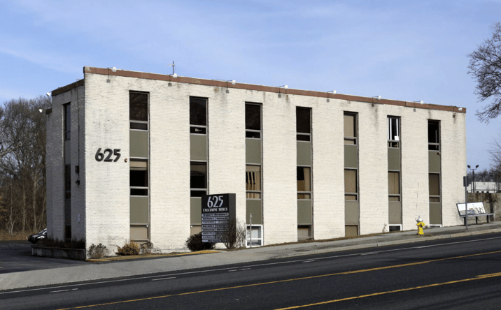 Pictures of Office property located at 625 Middle Country Rd, Coram, NY 11727 for sales - image #1