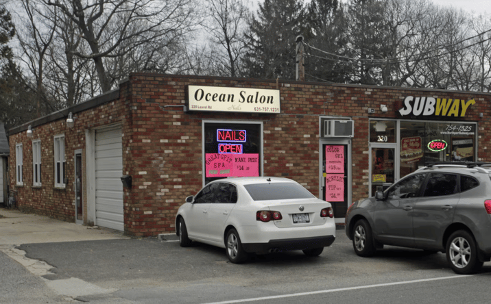 Pictures of Retail property located at 220 Laurel Rd, East Northport, NY 11731 for sales - image #1