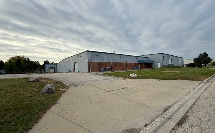 Pictures of Industrial, Special Purpose property located at 740 Schneider Dr., South Elgin, IL 60177 for sales - image #1