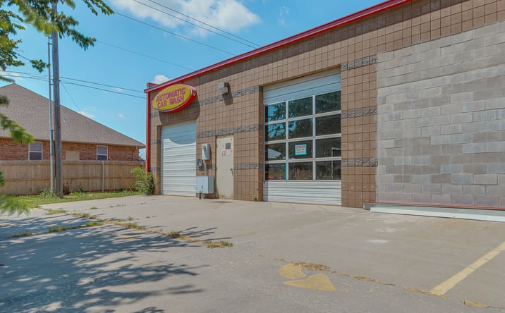Pictures of Industrial property located at 12240 N Mustang Rd, Yukon, OK 73099 for sales - image #1