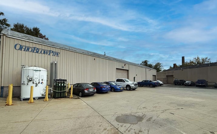 Pictures of Office, Industrial property located at 424 E 131st St, Cleveland, OH 44108 for sales - image #1
