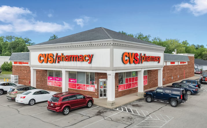 Pictures of Retail property located at 1400 N High St, Hillsboro, OH 45133 for sales - image #1