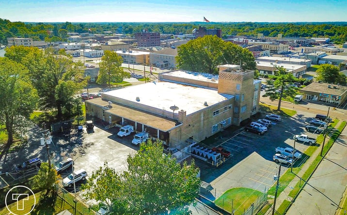 Pictures of Office, Retail property located at 309 N Church Ave, Dyersburg, TN 38024 for sales - image #1