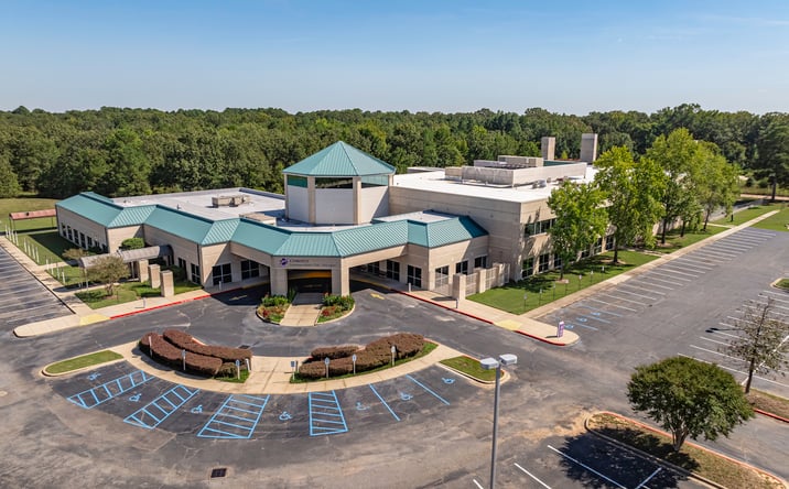 Pictures of Office, Retail property located at 9425 Healthplex Dr, Shreveport, LA 71106 for sales - image #1