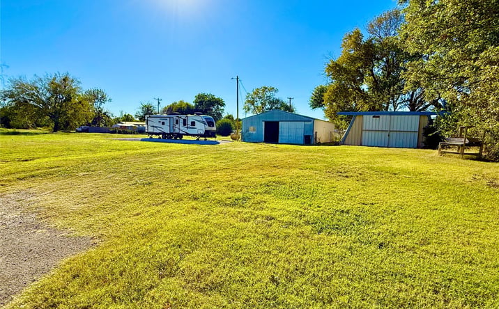 Pictures of Land property located at 704 E 2nd Avenue, Warner, OK 74469 for sales - image #1