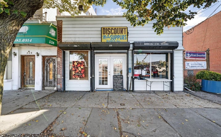 Pictures of Business for Sale, Office property located at 526 City Island Avenue, New York, NY 10464 for sales - image #1