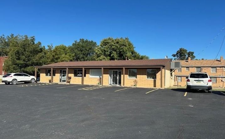 Pictures of Office property located at 118 W Locust Street, Independence, KS 67301 for sales - image #1