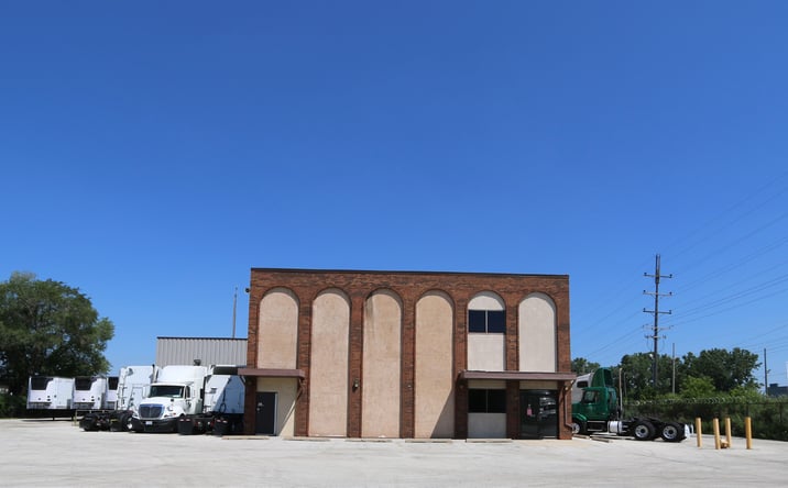 Pictures of Industrial property located at 1600 N. De Prizio Dr, Melrose Park, IL 60160 for sales - image #1