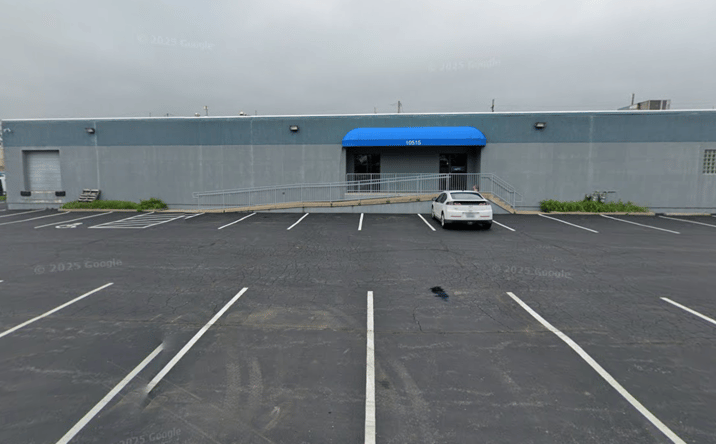 Pictures of Industrial, Office property located at 10515 Liberty Ave, St. Louis, MO 63132 for sales - image #1