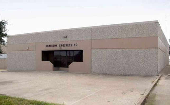 Pictures of Industrial property located at 1914 Silver St, Garland, TX 75042 for sales - image #1