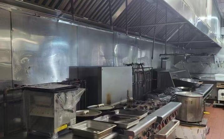 Pictures of Business for Sale, Retail property located at 135-23 40th Road Street Level, New York, NY 11354 for sales - image #1