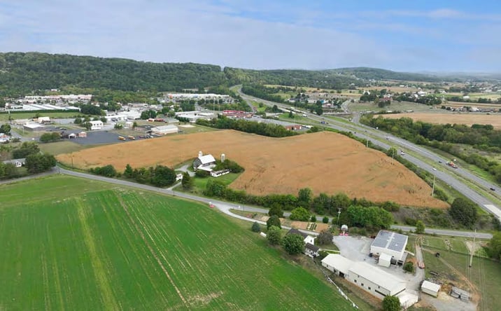 Pictures of Land property located at 200 Pleasant Valley Road, Ephrata, PA 17522 for sales - image #1